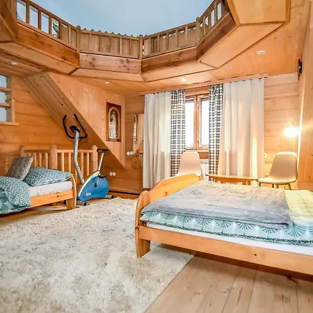Asta & Pod Tatrami Homestay